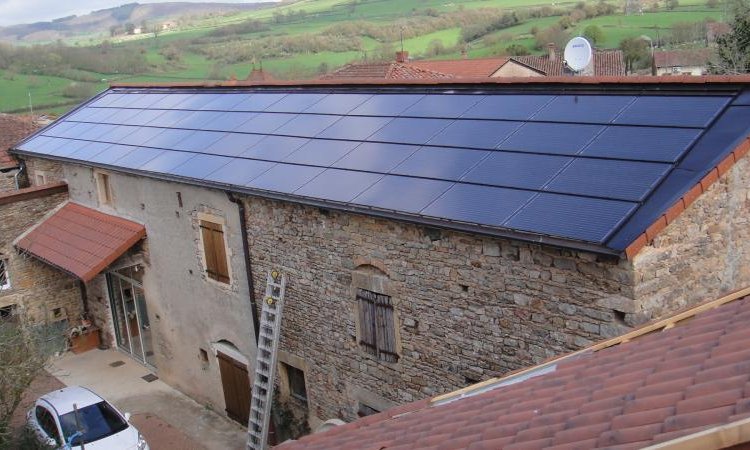 Solutions Soleil Énergie Pose de panneau solaire pour alimentation autonome en électricité Bourg-en-Bresse